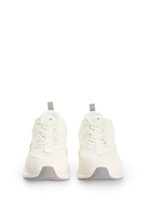 Tenis Spirited 2 Para Hombre Fly Up Tenis Spirited 2 Para Hombre Fly Up Blanco 38 FLY UP