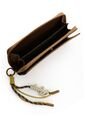 Porta Chequera Rush En Lona Para Mujer Fly Up Porta Chequera Rush En Lona Para Mujer Fly Up Bronce FLY UP de FLY UP