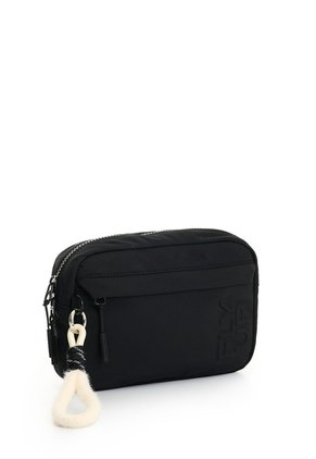 Cosmetiquera Florian 1.0 En Lona Para Mujer Fly Up Cosmetiquera Florian 1.0 En Lona Para Mujer Fly Up Negro FLY UP