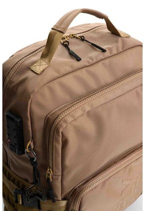 Morral Forte 2.0 En Lona Para Hombre Fly Up Morral Forte 2.0 En Lona Para Hombre Fly Up Tabaco FLY UP
