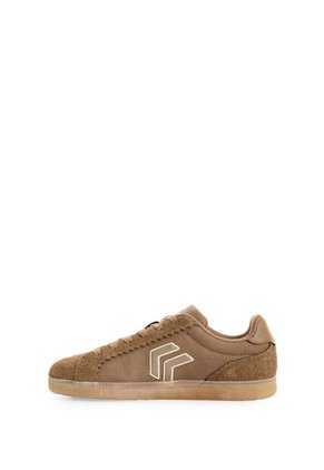 Tenis Sparkle Woven 1.0 En Lona Texturizada Para Mujer Fly Up Tenis Sparkle Woven 1.0 En Lona Texturizada Para Mujer Fly Up Tabaco 34 FLY UP