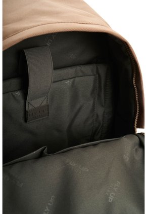 Morral Star 2.0 En Lona Para Hombre Fly Up Morral Star 2.0 En Lona Para Hombre Fly Up Tabaco FLY UP