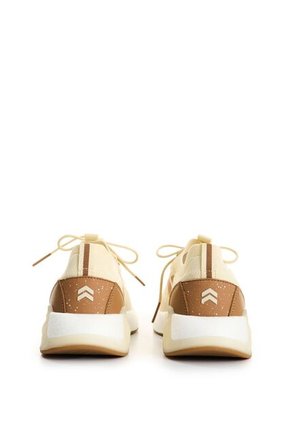 Tenis Freedom 2 Para Mujer Fly Up Tenis Freedom 2 Para Mujer Fly Up Arena 39 FLY UP