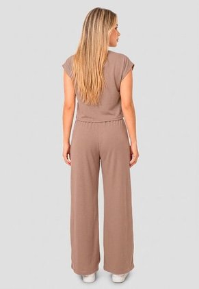 Conjunto Mujer Café Pardo Fi 8574