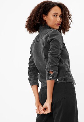 Chaqueta Negro GAP