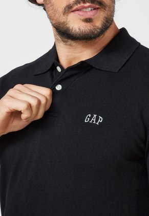 Polo Negro-Blanco GAP