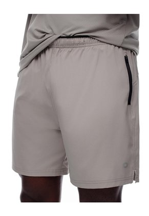 Pantaloneta Deportiva Malla Interna Taupe Hombre Marron