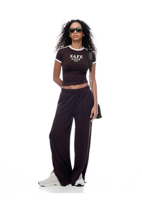 Pantalón Tiro Alto Vinotinto Mujer Violeta