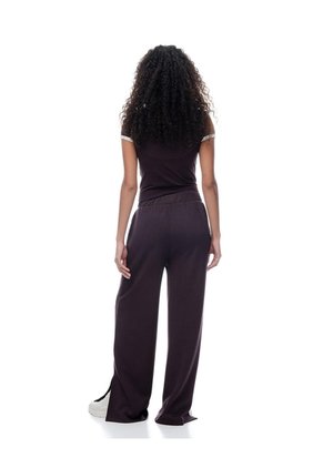 Pantalón Tiro Alto Vinotinto Mujer Violeta
