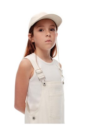 Overol Corto Denim Crema Niña Beige