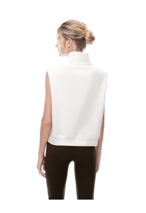Chaleco Oversize Regular Avena Mujer Beige