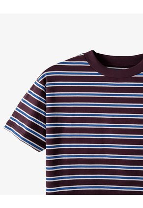 Camiseta Relaxed Manga Corta Vinotinto Rayas Mujer Violeta