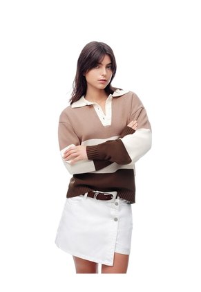 Buzo Regular Café Bloques Mujer Cafe