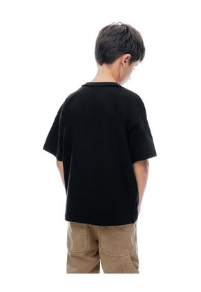 Camiseta Regular Manga Corta Negra Niño Negro