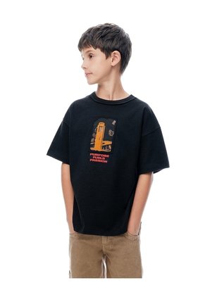Camiseta Regular Manga Corta Negra Niño Negro