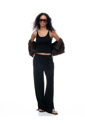 Camiseta Manga Sisa Slim Rib Algodón Negra Mujer Negro