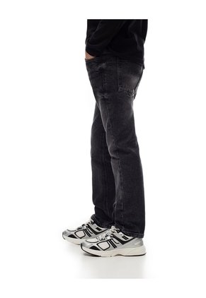Jean Recto Negro Niño Azul