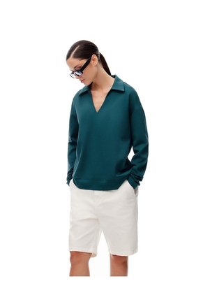 Camibuzo Tipo Polo Oversize Verde Mujer Verde