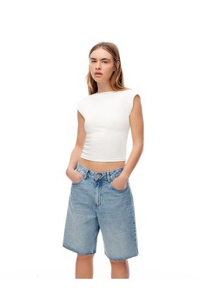 Bermuda Regular Tiro Medio Denim índigo Medio Mujer Azul Oscuro