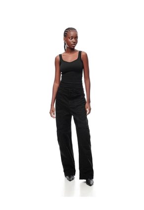 Camiseta Manga Sisa Slim Seamless Negra Mujer Negro