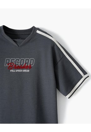 Camiseta Regular Manga Corta Gris Niño Gris