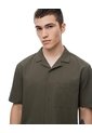 Camisa Manga Corta Loose Tela Liviana Café Hombre Cafe de Gef