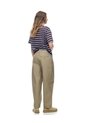 Pantalón Tiro Medio Baggy Barrel Drill Café Mujer Cafe de Gef