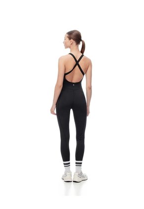 Enterizo Deportivo Secado Rápido Negro Mujer Negro