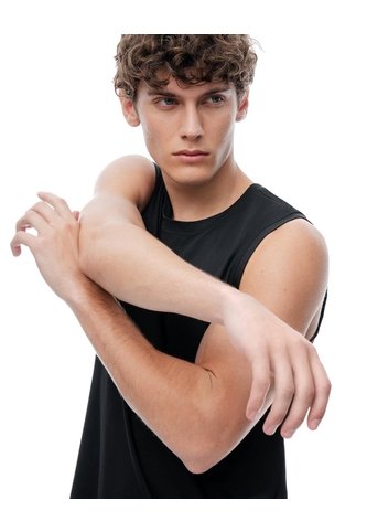 Camisilla Deportiva Antibacterial Negra Hombre Negro Gef