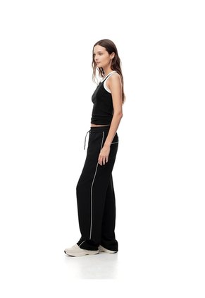 Pantalón Tiro Alto Liviano Negro Mujer Negro