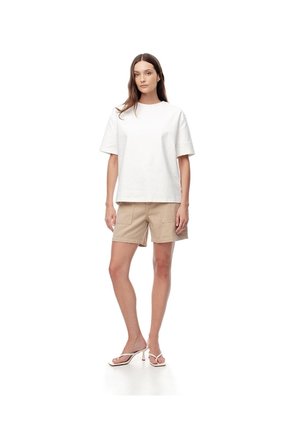 Short Tiro Alto Denim Caqui Mujer Beige