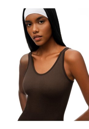 Enterizo Deportivo Seamless Chocolate Mujer Chocolate
