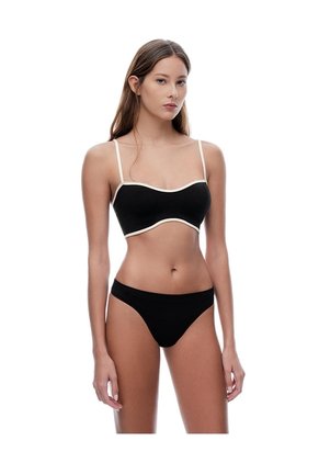 Top Soporte Medio Seamless Negro Mujer Negro