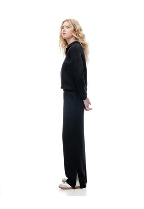 Pantalón Tiro Alto Negro Mujer Negro