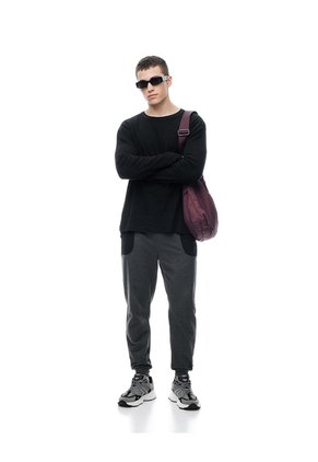 Jogger Relaxed Tiro Medio Gris Hombre Gris