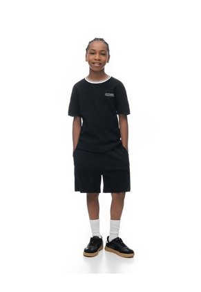 Bermuda Regular Algodón Texturizada Negra Niño Negro