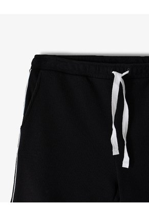 Bermuda Regular Algodón Texturizada Negra Niño Negro
