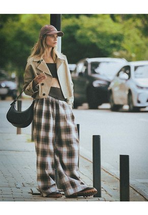 Pantalón Tiro Medio Cuadros Mujer Cafe