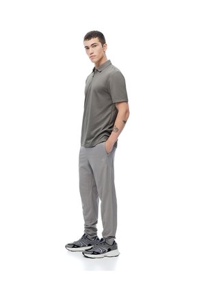 Jogger Relaxed Tiro Medio Taupe Hombre Marron