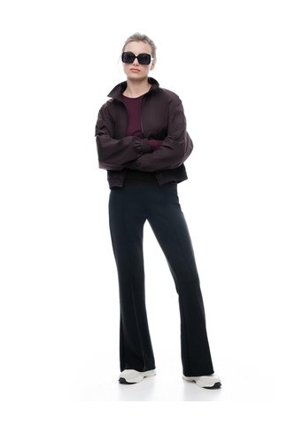 Pantalón Tiro Medio Bota Campana Negro Mujer Negro Gef