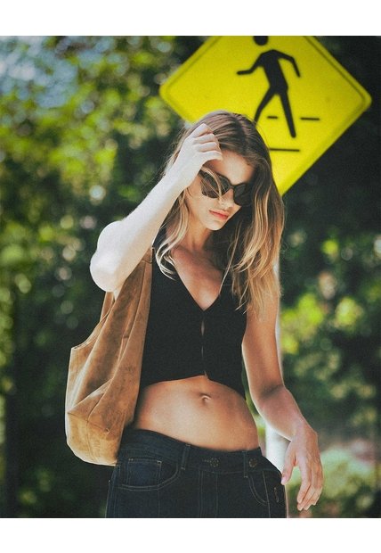Crop Top Halter Slim Seamless Negra Mujer Negro