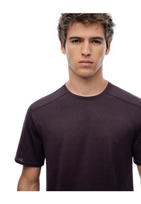 Camiseta Deportiva Control Humedad Morada Hombre Purpura
