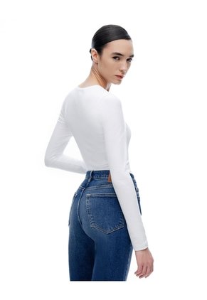 Jean Regular Tiro Alto índigo Oscuro Mujer Azul Oscuro