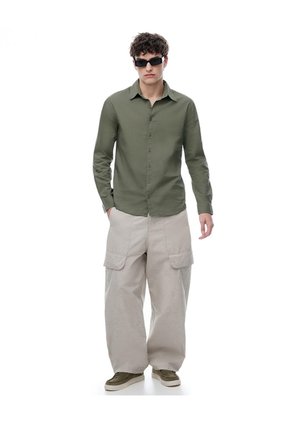 Camisa Regular Manga Larga Verde Oliva Hombre Verde