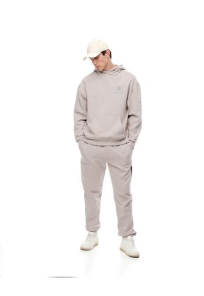 Buzo Tipo Hoddie Café Hombre Marron
