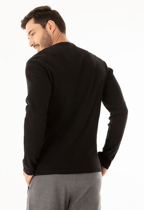 Buzo Negro Gef Metropoli