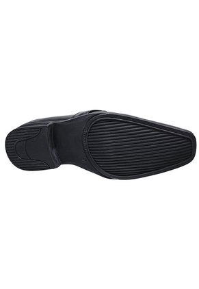 Zapato Mocasín Formal Para Hombre En Cuero Riviera