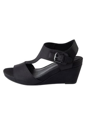 Sandalias Vanna Con Taco Tipo Cuña Para Mujer Negro Comfort Plus 199829