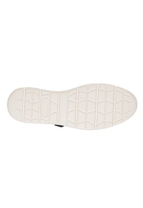 Zapatos Casuales Parris Para Mujer Negro Comfort Plus 211015