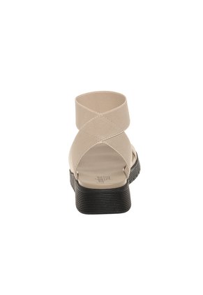 Sandalias Gore Con Taco Tipo Cuña Para Mujer Bronceado Comfort Plus 211009
